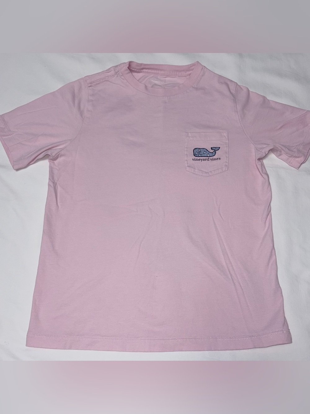 Vineyard Vines pink whale tee sz 8 smoke free home